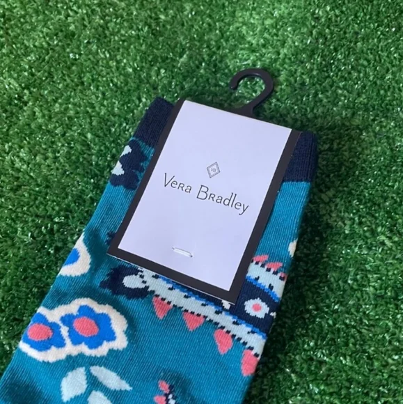 NWT Women's Vera Bradley Haymarket Paisley Jewel Crew Socks - Picture 4 of 7